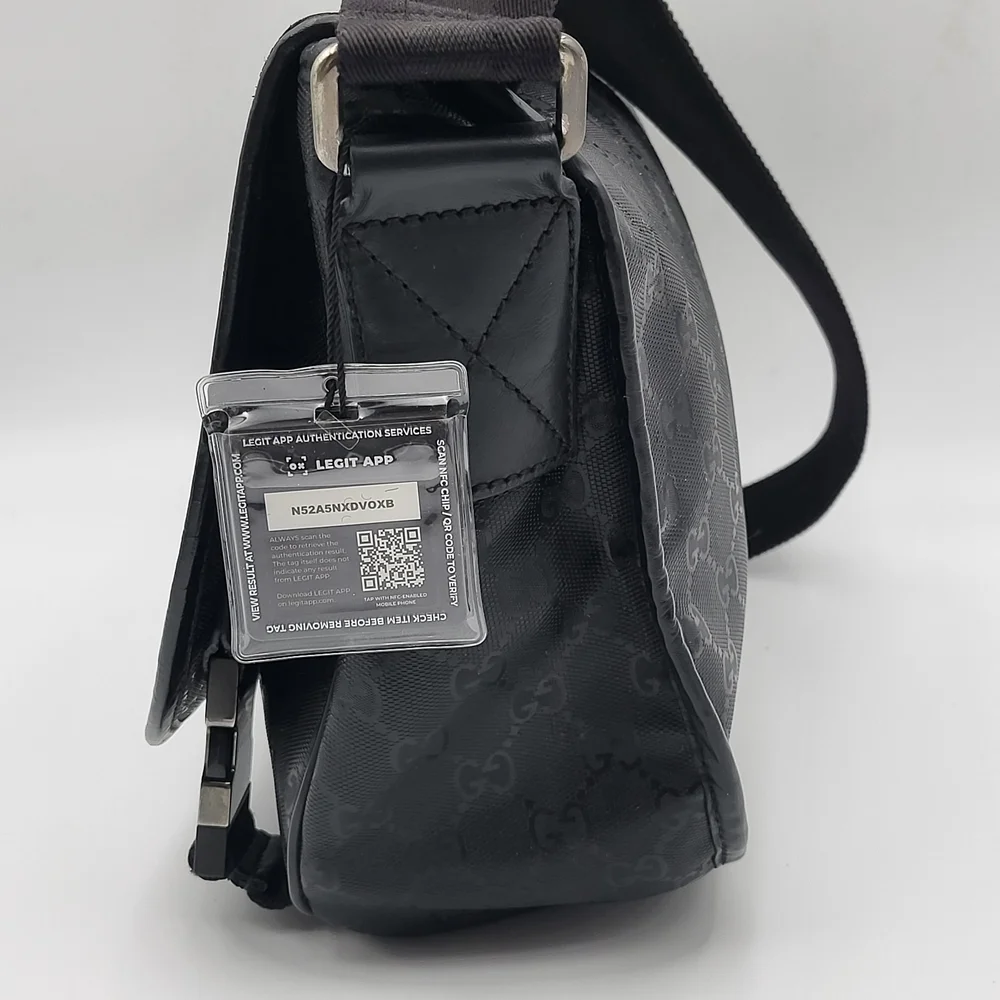 Gucci Imprime Black GG Supreme Canvas Crossbody Unisex Bag... Authentic w/COA...